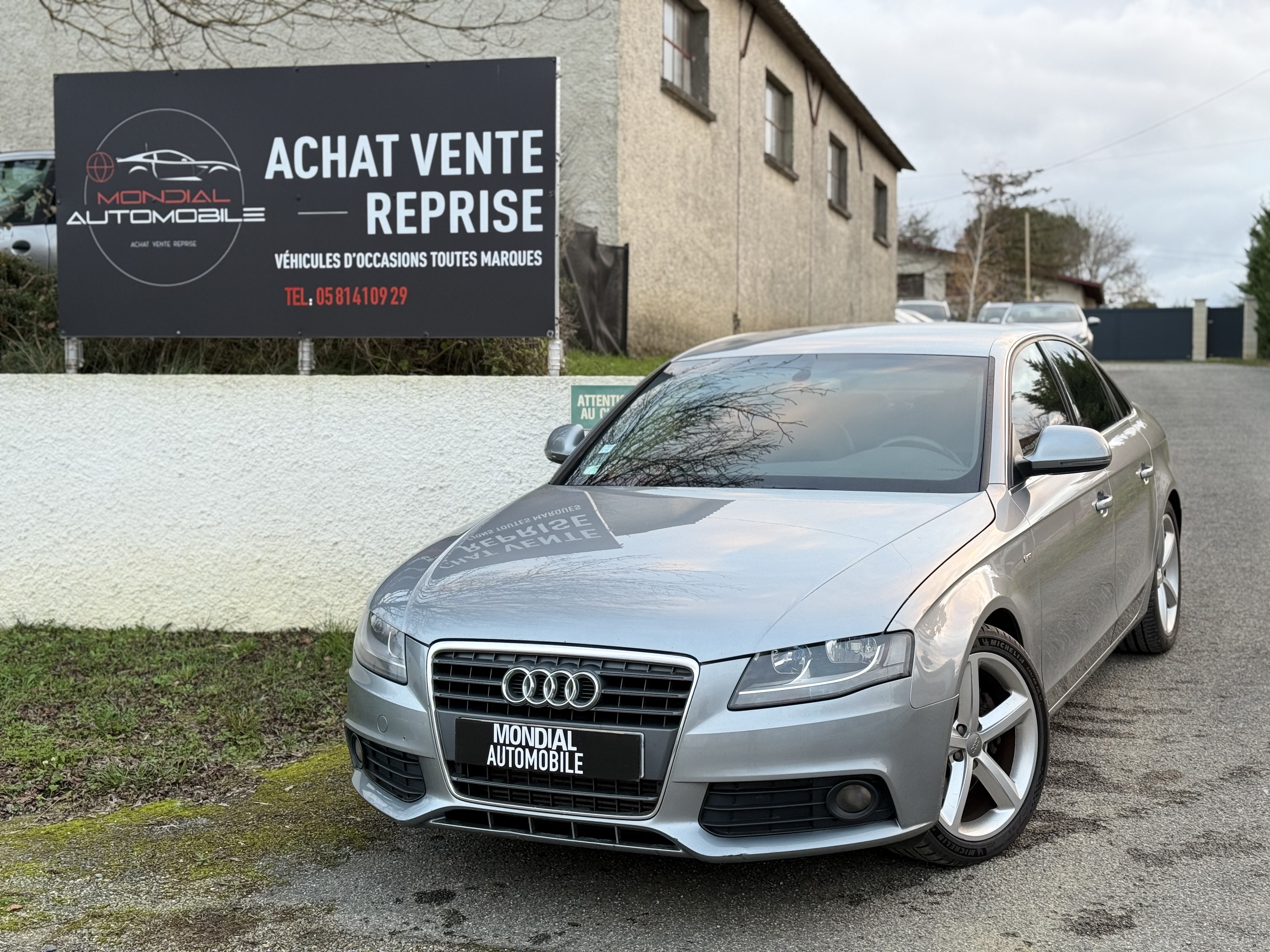AUDI Audi A4 2.0 TDI S line